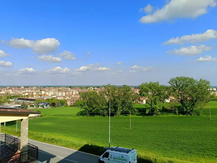 Immagine 15 di Appartamento in vendita  in Via Giosuè Carducci  1 bis a Casale Monferrato