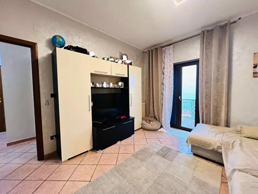 Immagine 6 di Appartamento in vendita  in Strada 2 San Sebastiano a Pizzo