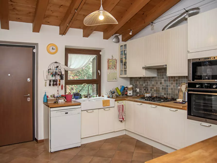 Immagine 8 di Villetta a schiera in vendita  in Contrada Pozza a Bosco Chiesanuova