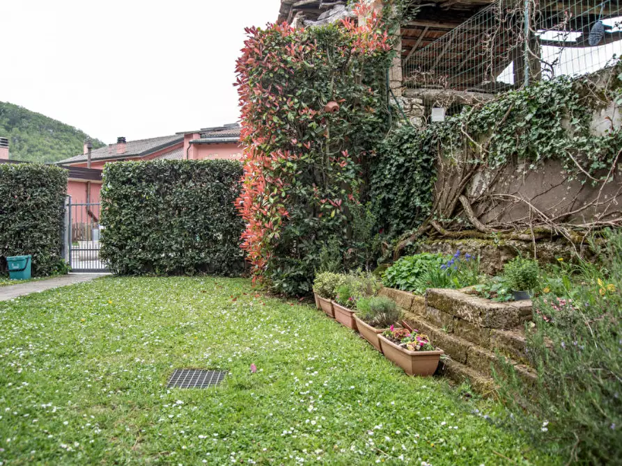 Immagine 27 di Villetta a schiera in vendita  in Contrada Pozza a Bosco Chiesanuova