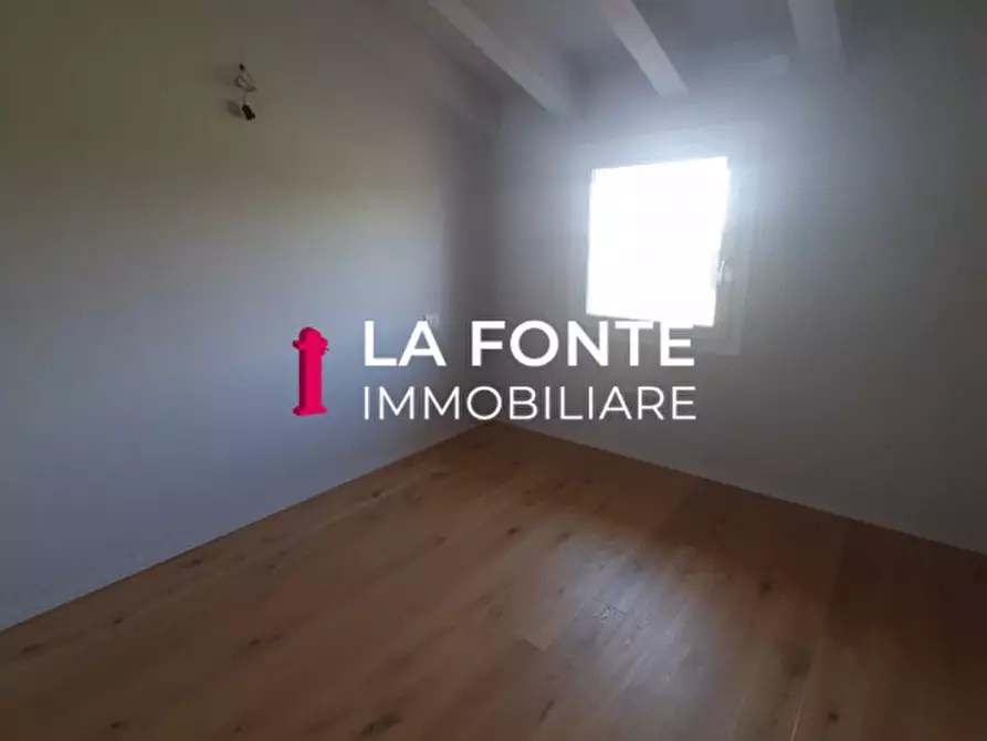 Immagine 30 di Casa trifamiliare in vendita  a Mestrino