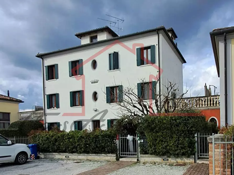 Immagine 1 di Appartamento in vendita  in Via Spineda a Volpago Del Montello