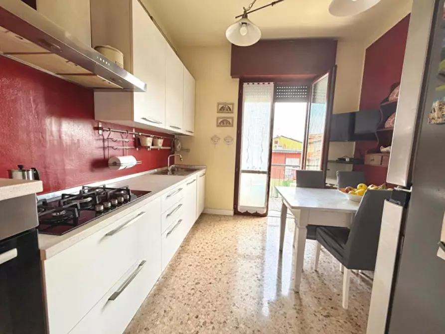 Immagine 13 di Appartamento in vendita  a Villafranca Di Verona