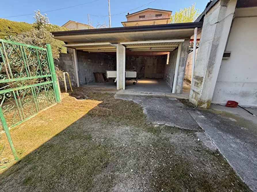 Immagine 19 di Terreno in vendita  in Via del Sagliano a Perugia