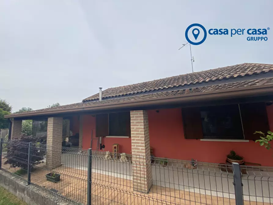 Immagine 50 di Casa indipendente in vendita  in Via Messina a Porto Tolle