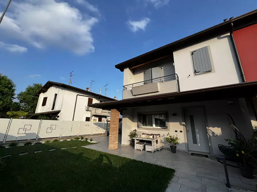 Immagine 3 di Villetta a schiera in vendita  a Carpenedolo