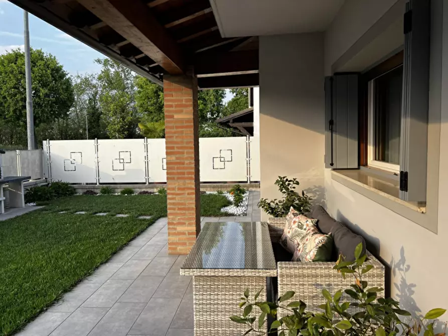 Immagine 6 di Villetta a schiera in vendita  a Carpenedolo