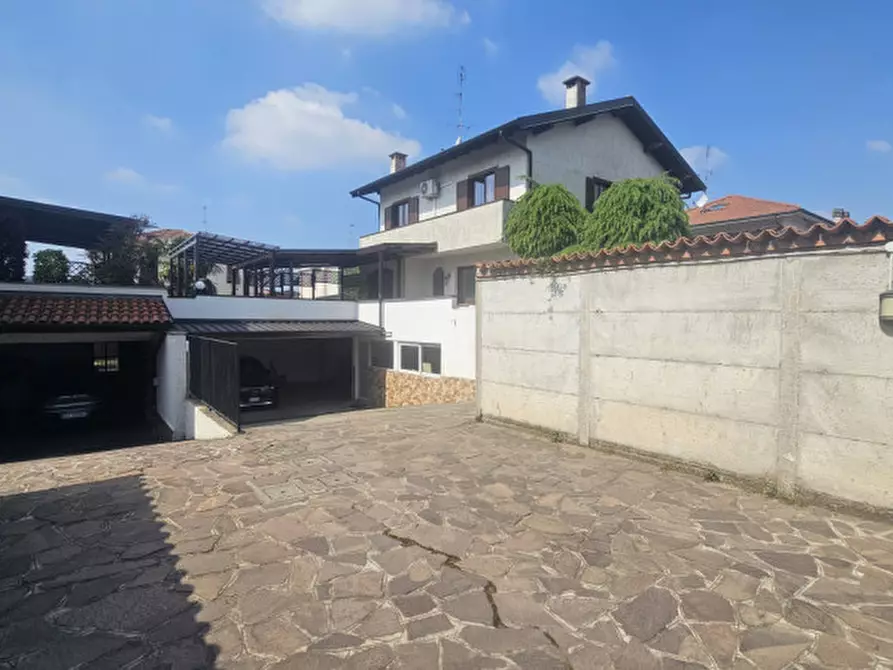 Immagine 6 di Villa in vendita  in Via Sardegna 12 a Parabiago