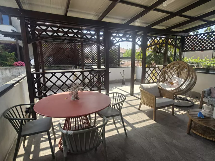 Immagine 21 di Villa in vendita  in Via Sardegna 12 a Parabiago