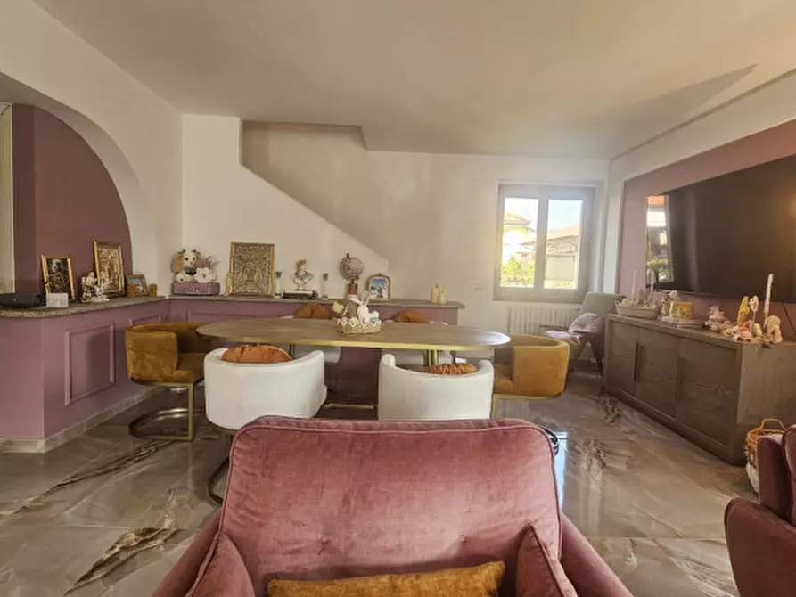 Immagine 27 di Villa in vendita  in Via Sardegna 12 a Parabiago