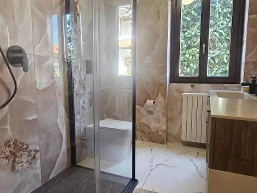 Immagine 37 di Villa in vendita  in Via Sardegna 12 a Parabiago