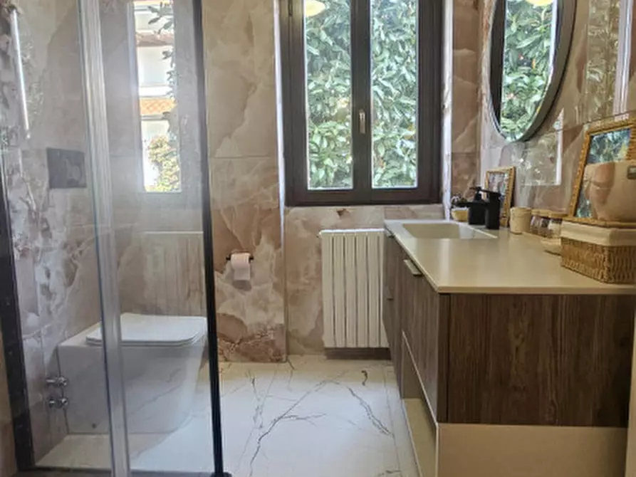 Immagine 38 di Villa in vendita  in Via Sardegna 12 a Parabiago