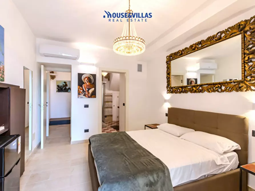 Immagine 13 di Casa indipendente in vendita  in Via Camillo Benso Conte di Cavour a Noto