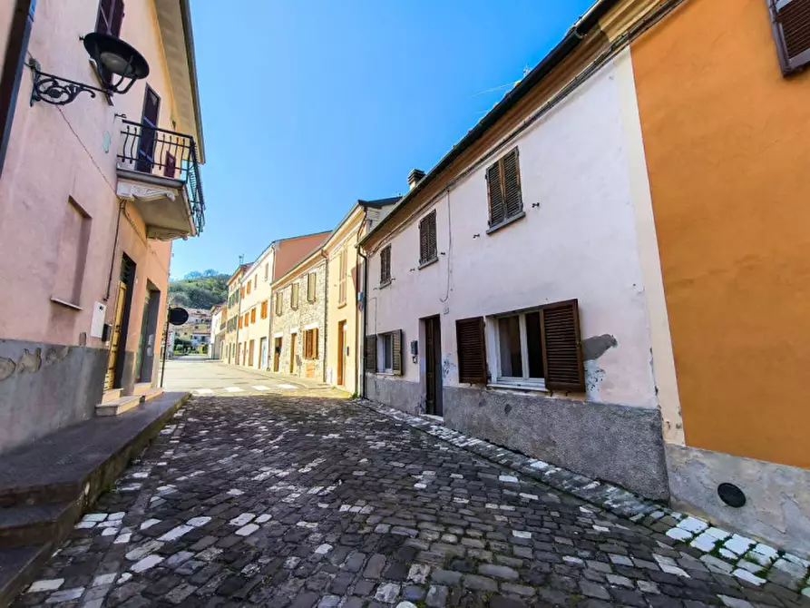 Immagine 3 di Casa indipendente in vendita  in Via Roma a Sassocorvaro Auditore