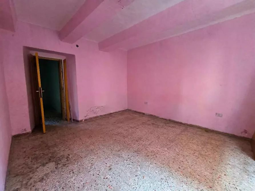 Immagine 8 di Casa indipendente in vendita  in Via Roma a Sassocorvaro Auditore