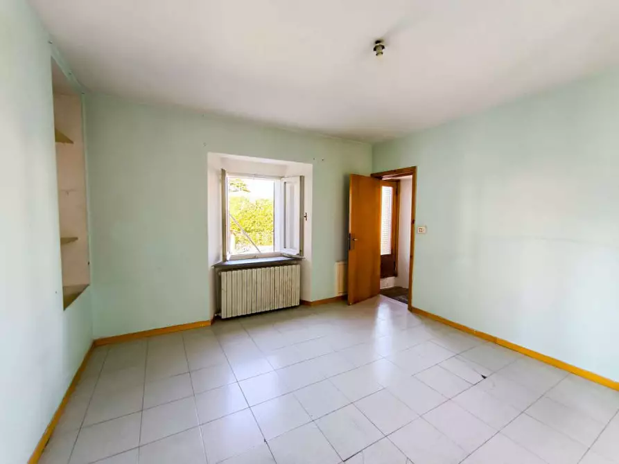 Immagine 12 di Casa indipendente in vendita  in Via Roma a Sassocorvaro Auditore