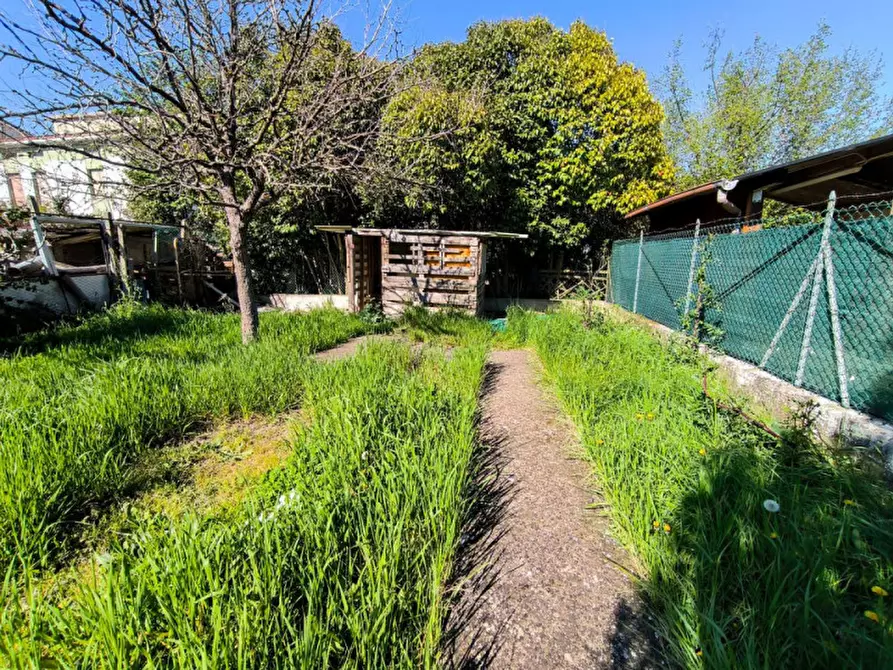 Immagine 15 di Casa indipendente in vendita  in Via Roma a Sassocorvaro Auditore