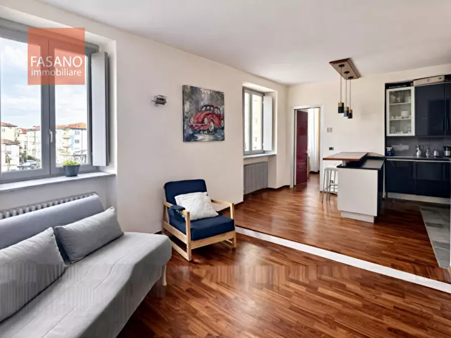 Immagine 3 di Appartamento in vendita  in Piazza Gran Madre di Dio a Torino