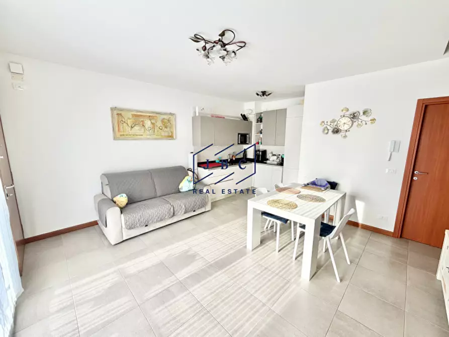 Immagine 8 di Appartamento in vendita  in Vicolo delle Mimose 3 a Jesolo