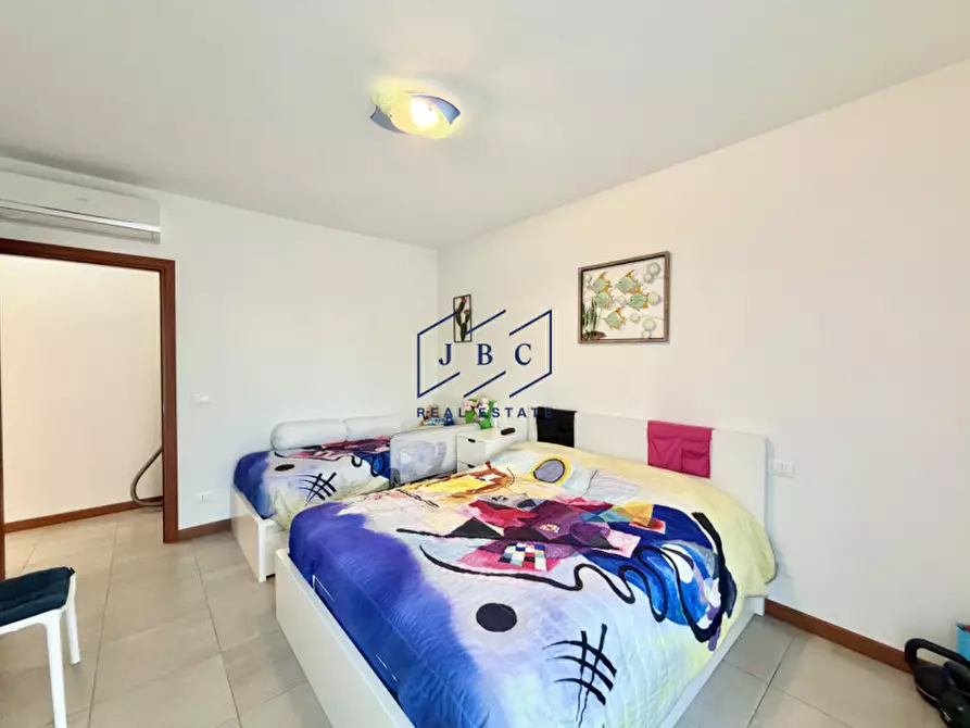 Immagine 10 di Appartamento in vendita  in Vicolo delle Mimose 3 a Jesolo