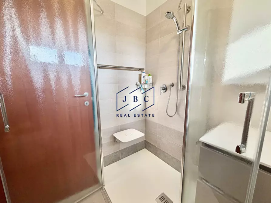 Immagine 14 di Appartamento in vendita  in Vicolo delle Mimose 3 a Jesolo