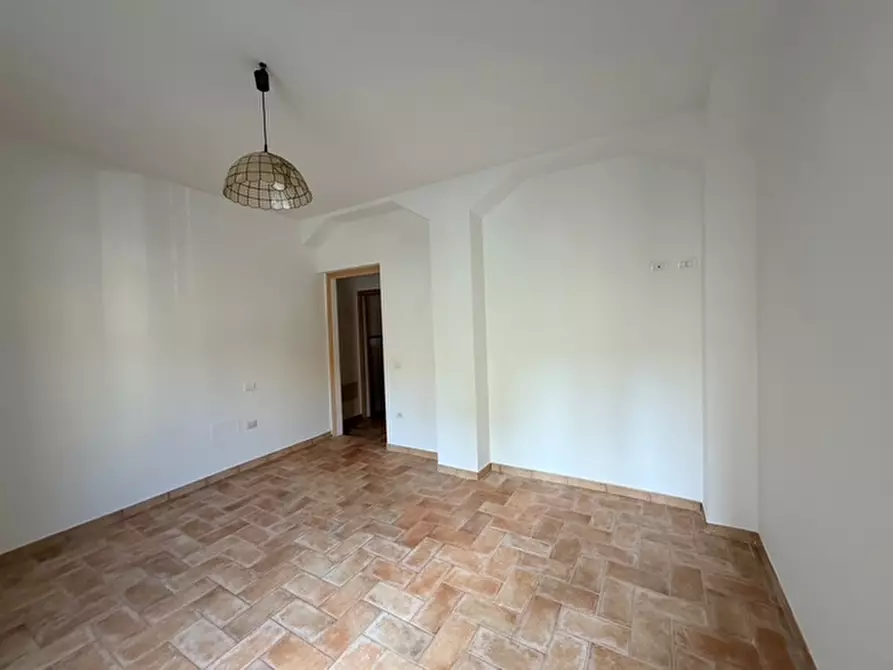 Immagine 7 di Appartamento in vendita  a Senigallia