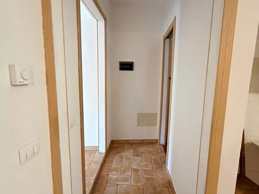 Immagine 8 di Appartamento in vendita  a Senigallia
