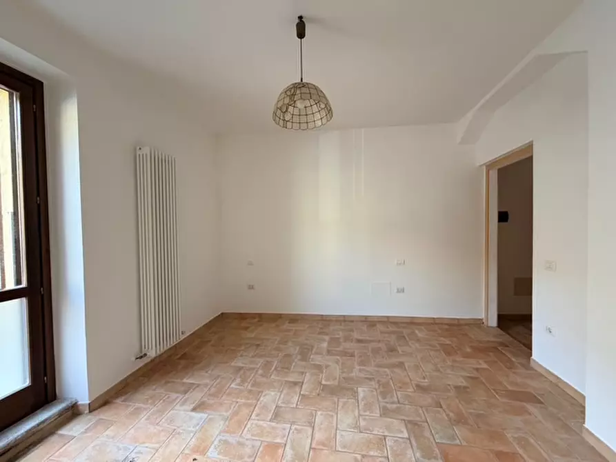 Immagine 9 di Appartamento in vendita  a Senigallia