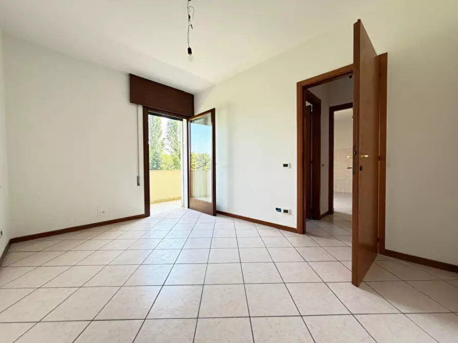 Immagine 5 di Appartamento in vendita  in Strada Paradiso a Vicenza