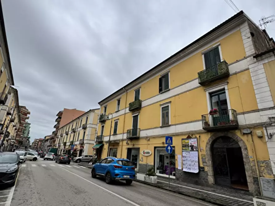 Immagine 1 di Appartamento in vendita  in Corso Umberto I, 56 a Pontecagnano Faiano