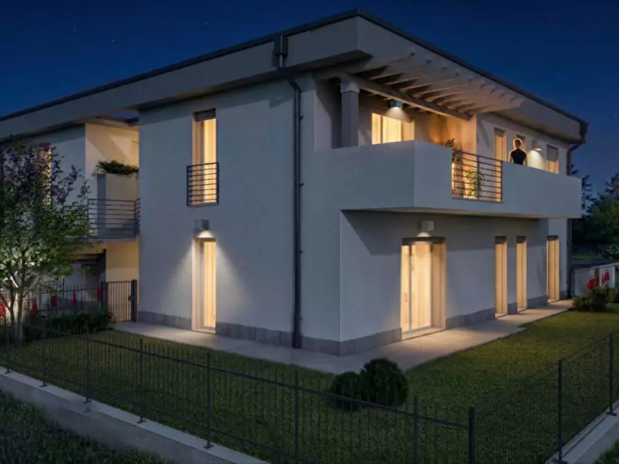 Immagine 6 di Appartamento in vendita  in Via Testi a Castelnuovo Del Garda