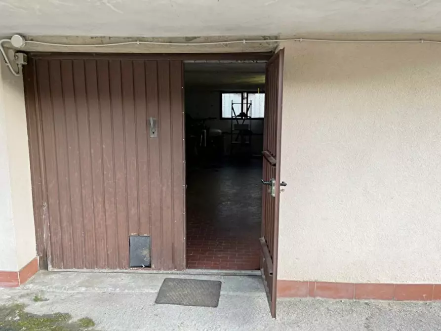 Immagine 3 di Garage in vendita  in Via della Penna a Terranuova Bracciolini