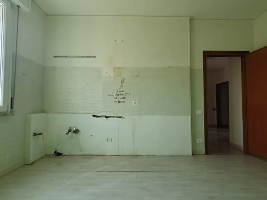 Immagine 7 di Appartamento in vendita  in Via Giuseppe Luosi a Mirandola