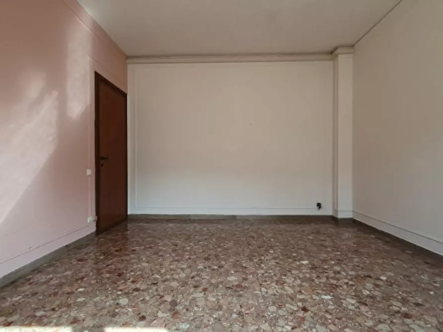 Immagine 19 di Appartamento in vendita  in Via Giuseppe Luosi a Mirandola