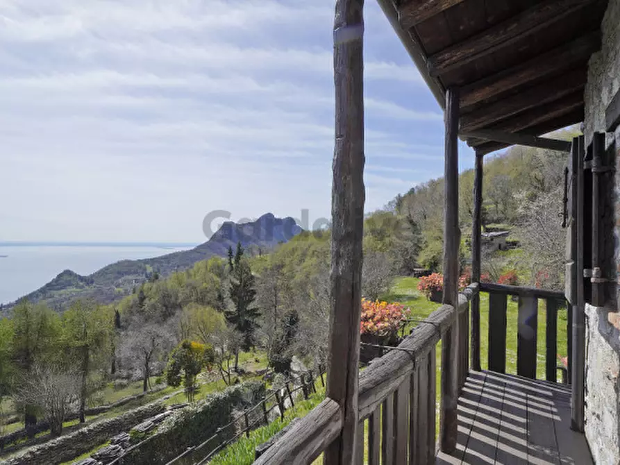 Immagine 23 di Villa in vendita  in Via A. Volta a Gargnano