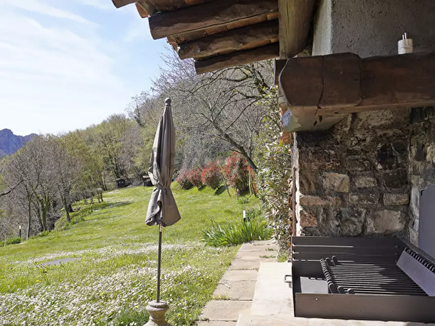 Immagine 32 di Villa in vendita  in Via A. Volta a Gargnano