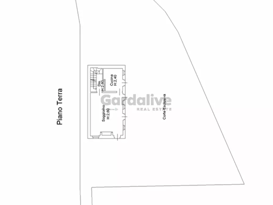 Immagine 35 di Villa in vendita  in Via A. Volta a Gargnano