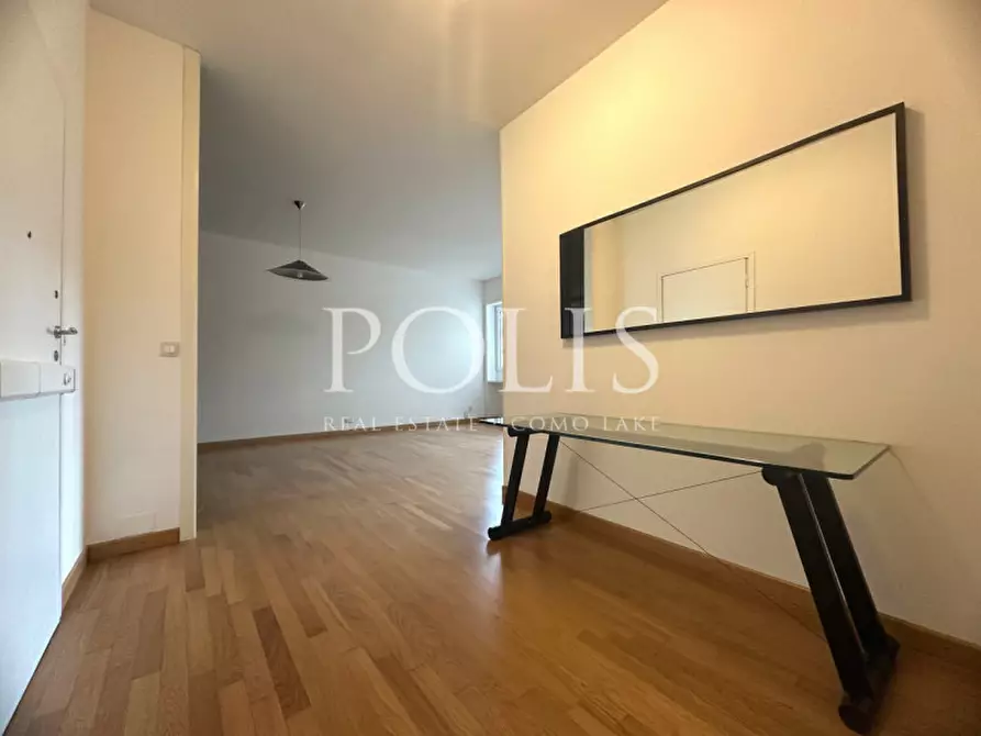 Immagine 2 di Appartamento in vendita  in Via Antonio Sant'Elia a Como