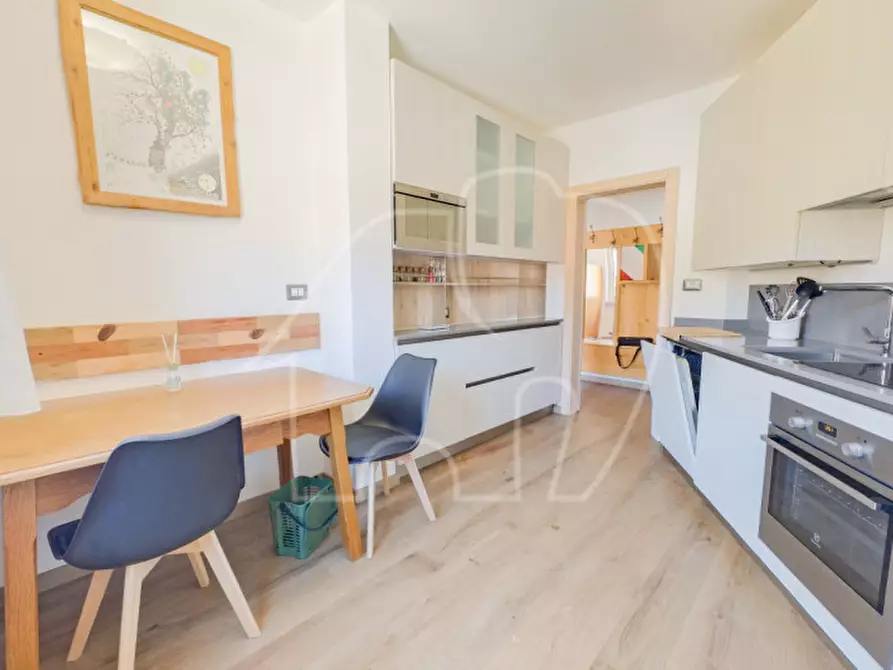 Immagine 3 di Appartamento in vendita  in Via San Leonardo a Merano .Meran.