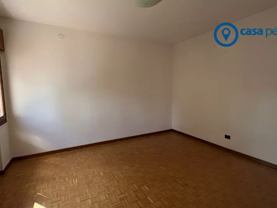 Immagine 10 di Villa in vendita  in Via Roma a Polesella