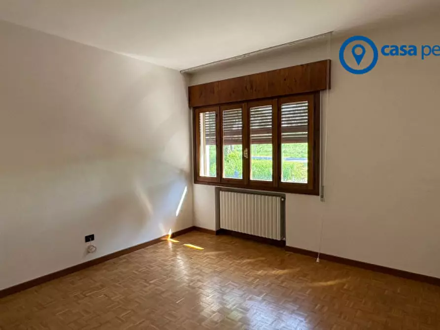 Immagine 14 di Villa in vendita  in Via Roma a Polesella