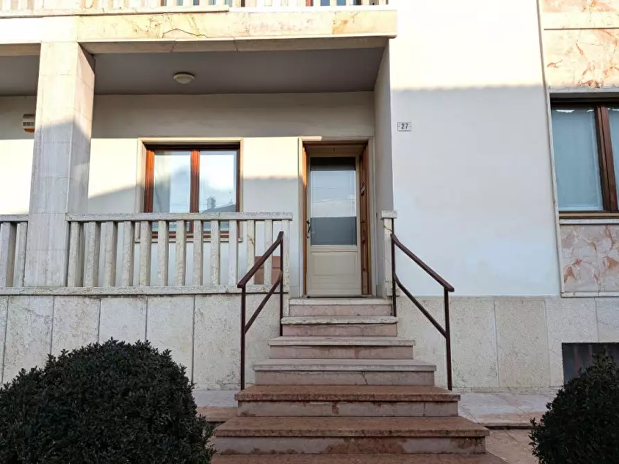 Immagine 3 di Casa bifamiliare in vendita  in via marconi 27 a Grezzana