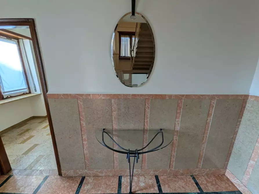 Immagine 5 di Casa bifamiliare in vendita  in via marconi 27 a Grezzana