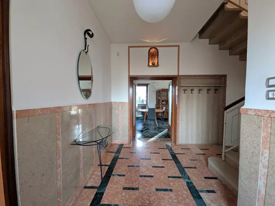 Immagine 7 di Casa bifamiliare in vendita  in via marconi 27 a Grezzana