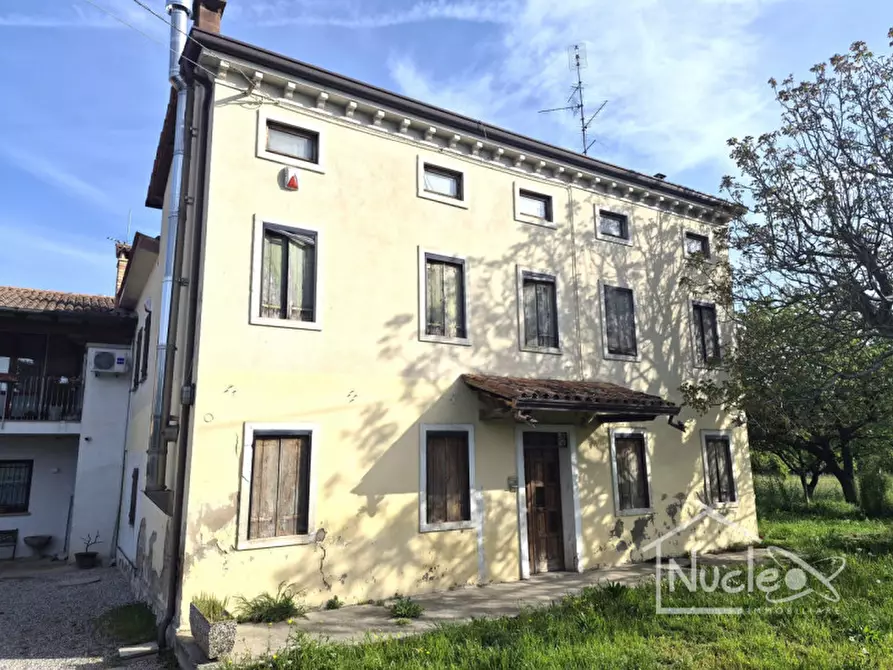 Immagine 2 di Casa bifamiliare in vendita  in Via Pozzetto a Rovolon