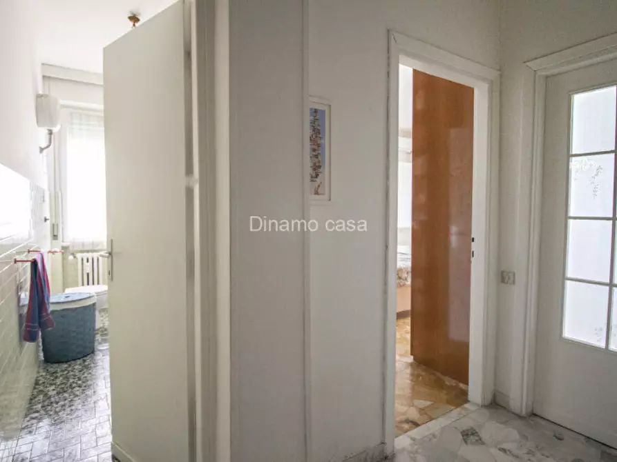 Immagine 3 di Appartamento in vendita  in Via Milano a Prato