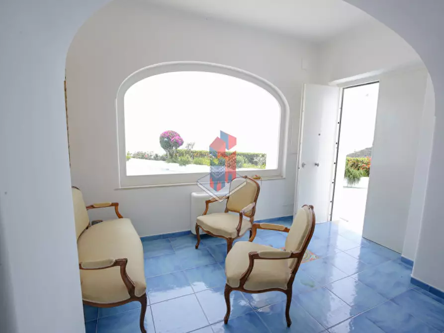 Immagine 8 di Villa in vendita  in ISCHIA - SANT'ANGELO- PARTE ALTA a Serrara Fontana