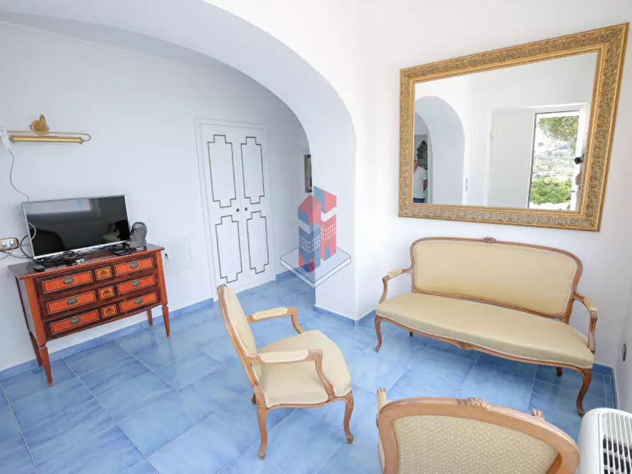 Immagine 10 di Villa in vendita  in ISCHIA - SANT'ANGELO- PARTE ALTA a Serrara Fontana