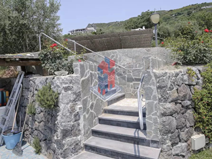 Immagine 59 di Villa in vendita  in ISCHIA - SANT'ANGELO- PARTE ALTA a Serrara Fontana