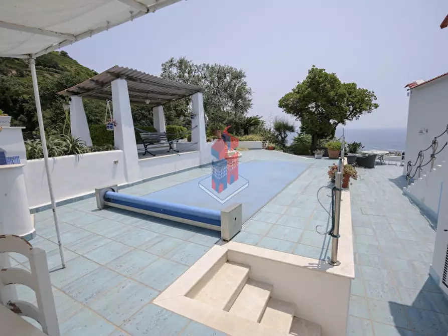 Immagine 63 di Villa in vendita  in ISCHIA - SANT'ANGELO- PARTE ALTA a Serrara Fontana